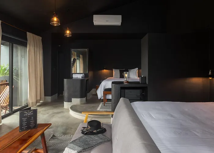 Hotel Aroma & Club